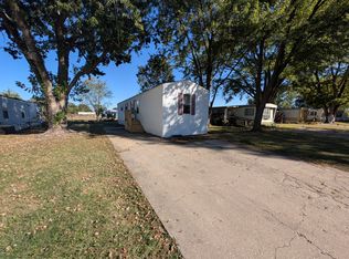 314 Country Elms Est #314, Galesburg, IL 61401