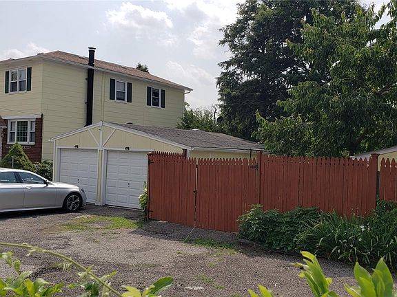 4th image of 12-25 119th St