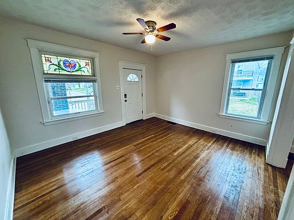 2nd image of 1800 Hopkins Ave #1