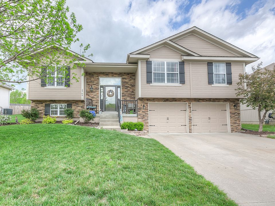 1st image of 2709 NW Mill Dr