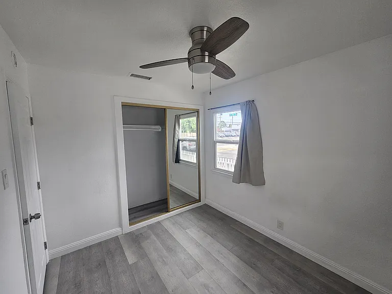 3757 W 182nd St — Photo 12