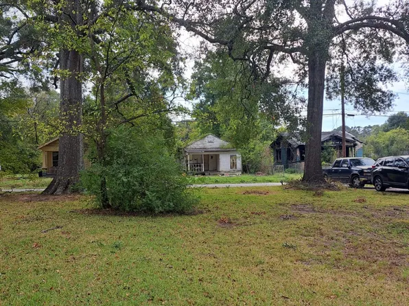 2630 Dupont St, Shreveport, LA 71103
