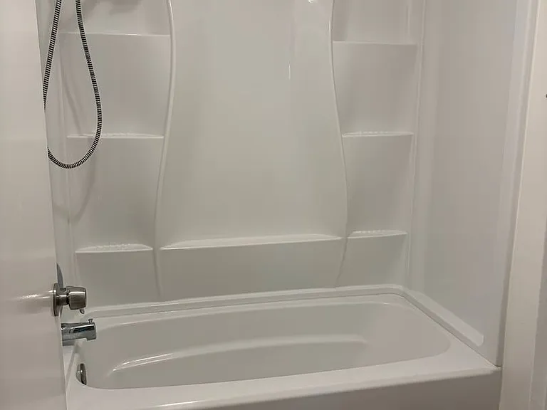 433 Pioneer Dr #2 — Photo 6