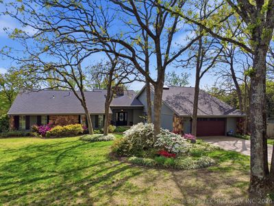 1610 Country Club Dr, Okmulgee, OK, 74447