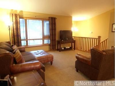 5th image of 816 Green Acre Ct