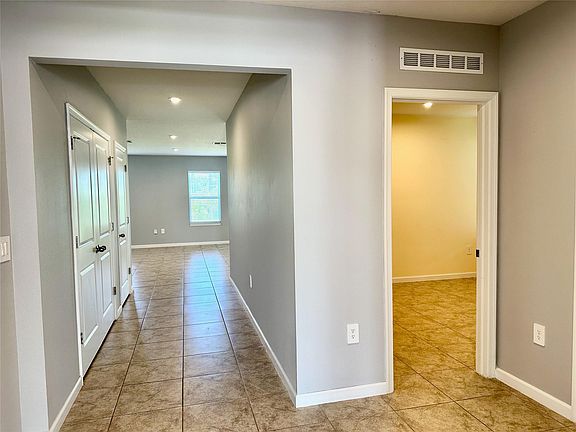 5th image of 4173 Keeson Circle