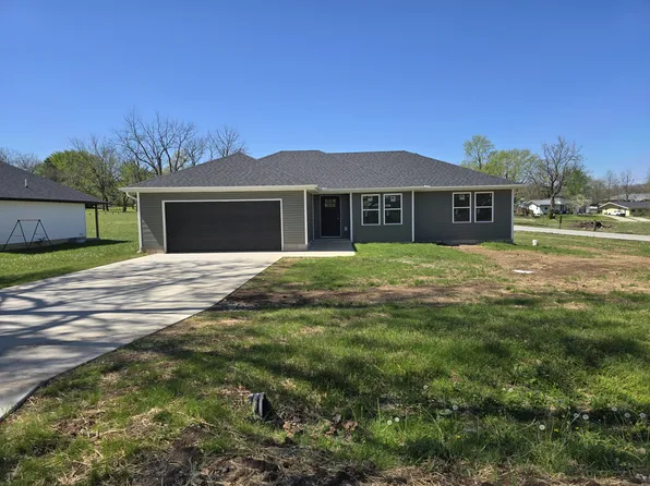 107 N College Street, Marionville, MO 65705