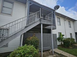 7200 Clarewood Dr #1215, Houston, TX 77036