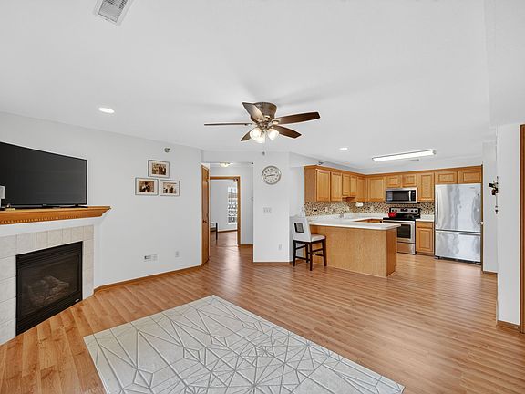 3rd image of 10111 Sutton Dr Unit 1