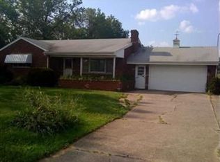 3824 McCartney Rd, Lowellville, OH 44436