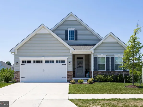 247 Anglesey Dr, Middletown, DE 19709