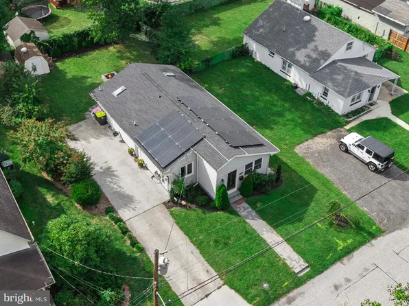 107 Hudson Ave, West Berlin, NJ 08091