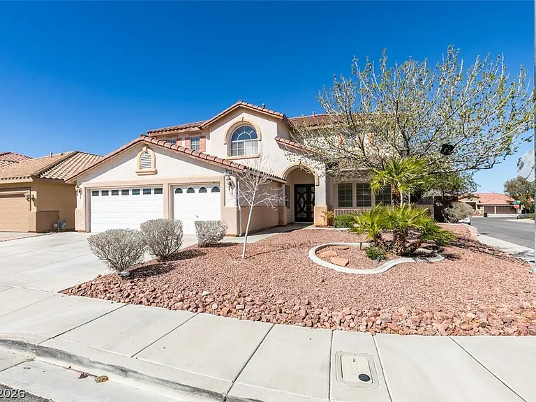 2722 Woodflower Ave — Photo 3