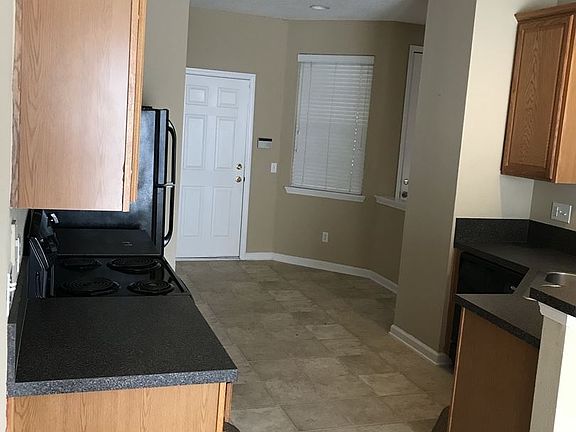 5th image of 3730-7 Creswick Cir
