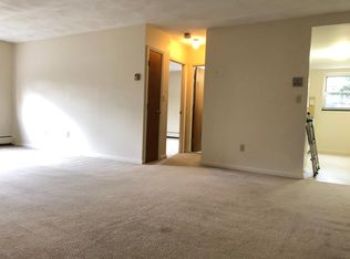 199 Lexington St APT 17, Auburndale, MA 02466