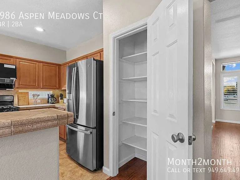 9986 Aspen Meadows Ct — Photo 13