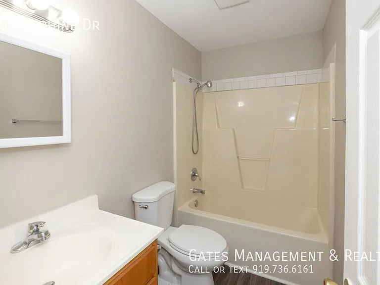 104 Daphine Dr — Photo 18