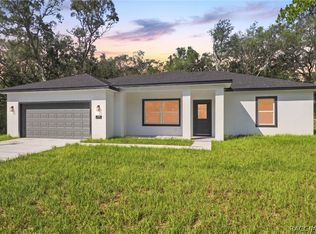 7930 N Pitcairn Way, Citrus Springs, FL 34434