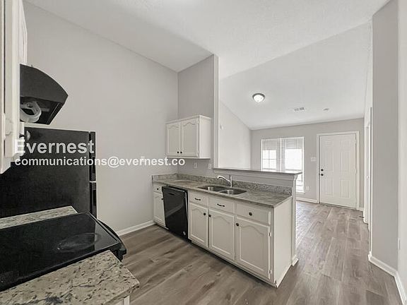 4th image of 5616 Kaitlyn Dr