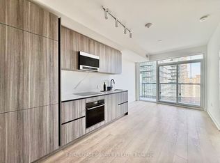 117 Broadway Ave #2006, Toronto, ON M4P 1V2