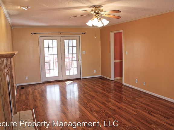 4th image of 1266 Carnation Ct