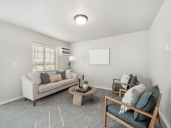 5th image of 413 S Cliff Ave #3