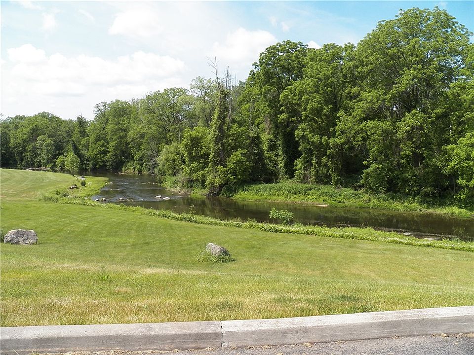 15 Bellaqua Estates Ct, Rochester, NY 14624 MLS R1478061 Zillow