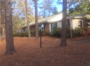 645 E Indiana Ave, Southern Pines, NC 28387