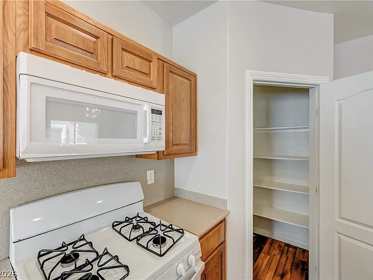 5507 Big Red Ct #103 — Photo 18