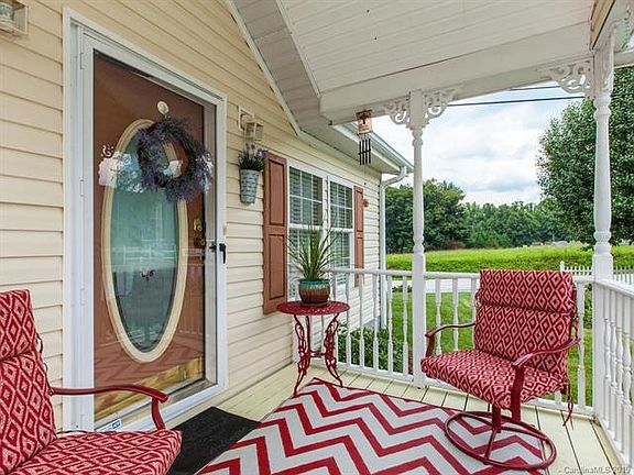 5th image of 6 Sweet Briar Path Way