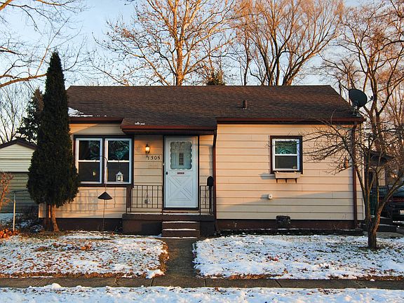 2nd image of 1305 Elwood St