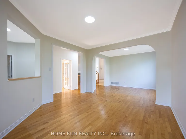 281 Goldridge Dr — Photo 6