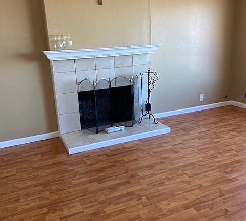 5th image of 311 Goodwin Dr