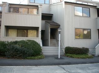 41 Whitney Gln, Westport, CT 06880