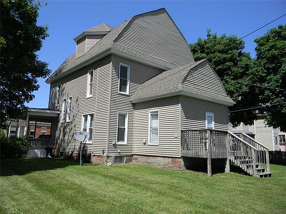 3rd image of 199 W Washington St