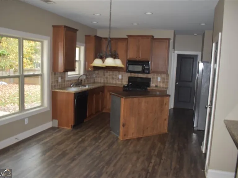 43 Jessel Ln — Photo 9