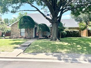 5808 Emrose Ter, Dallas, TX 75227
