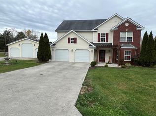 3001 Sunset Dr, Corbin, KY 40701