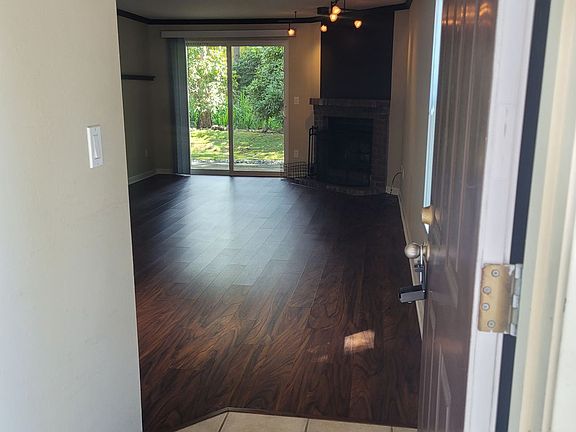 4th image of 12619 100th Ln NE #I