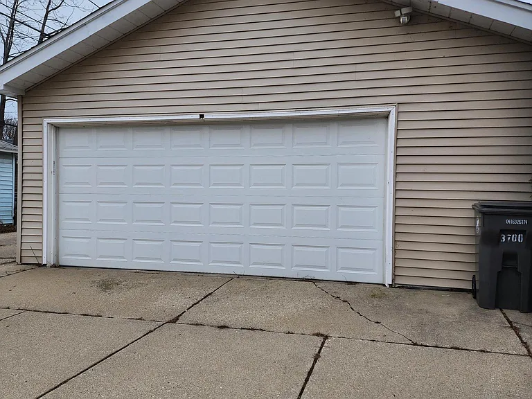 3700 E Edgerton Ave — Photo 13