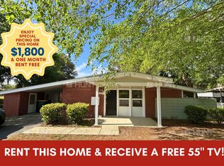 225 Fox Glove St, Beaufort, SC 29906