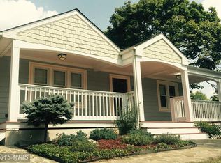 1803 Pimmit Dr, Falls Church, VA 22043