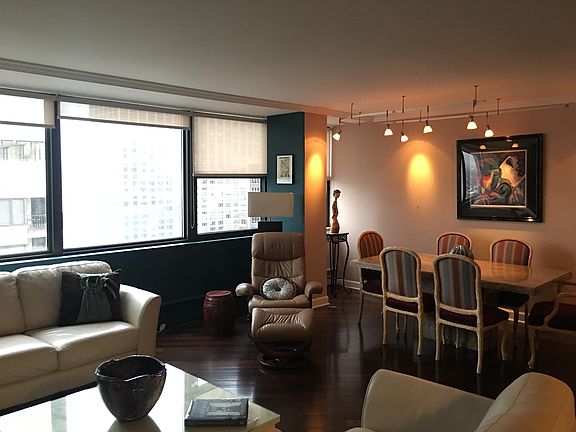 3rd image of 1445 N State Pkwy #25