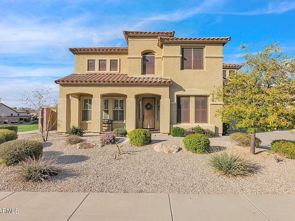 2nd image of 3102 E Turnberry Drive