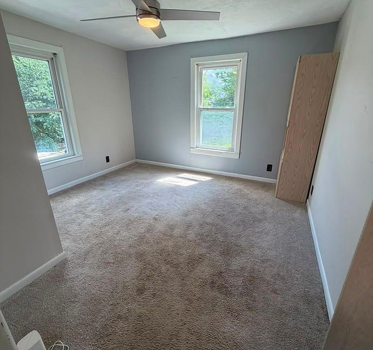 1st image of 43 Allen St #1