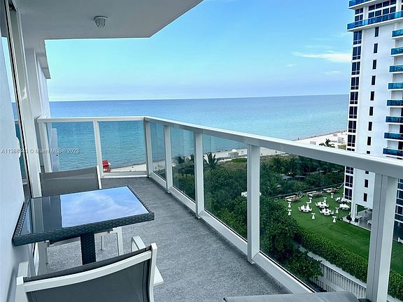 3rd image of 2401 Collins Ave APT 1403