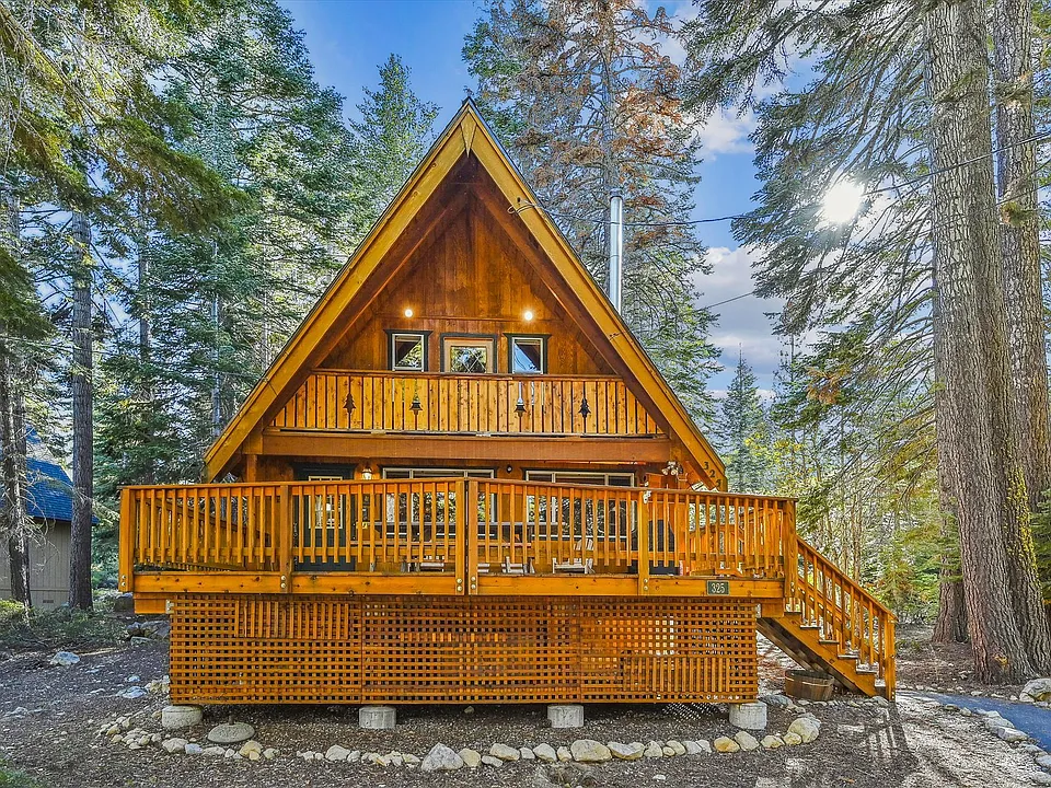 325 Snowbird Loop