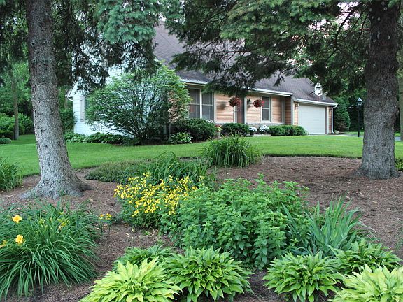3rd image of N88W5411 Regency Ln