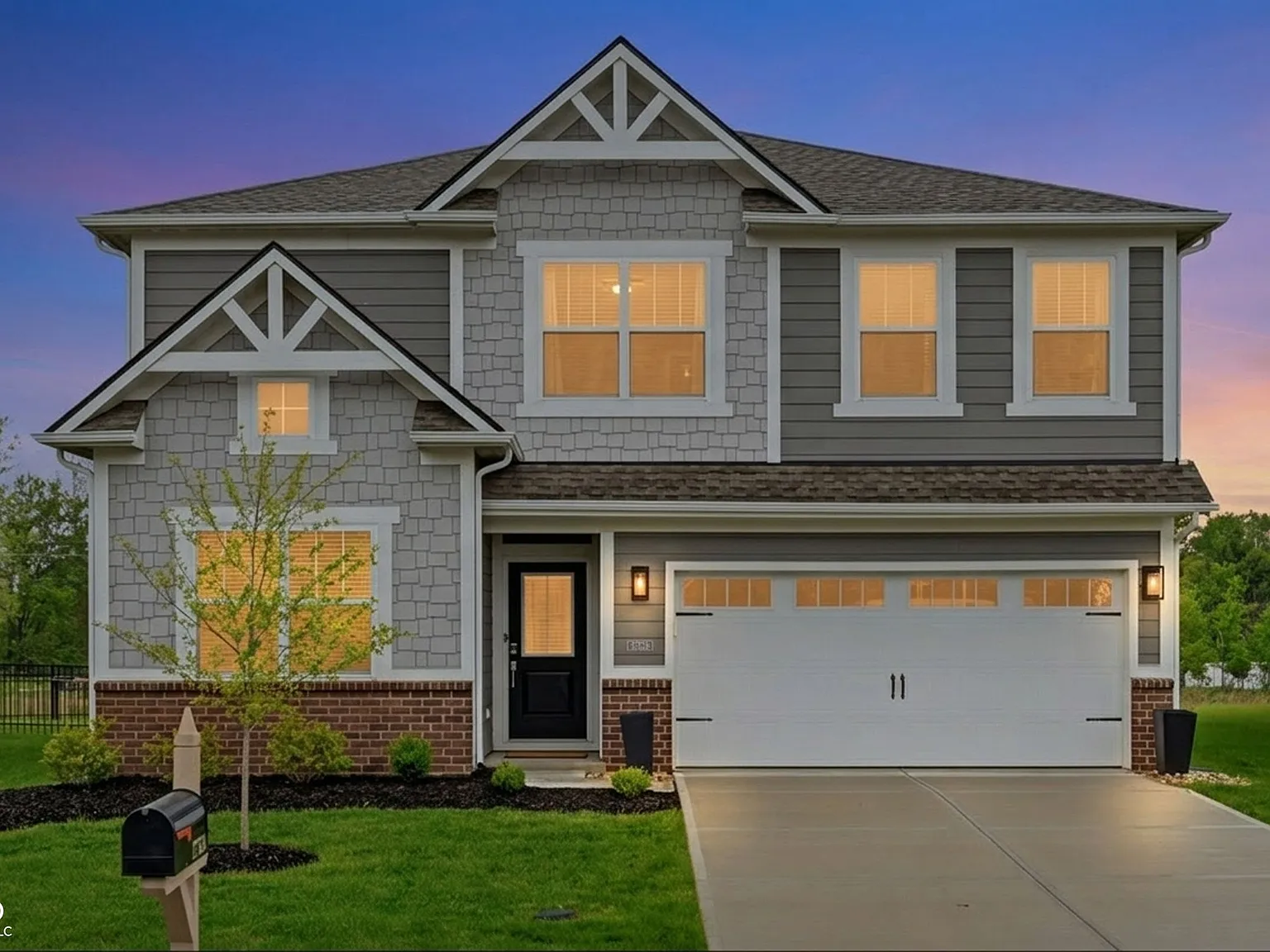 5 bed, 3.0 bath, 2760 sqft, $3,300 — Photo 2