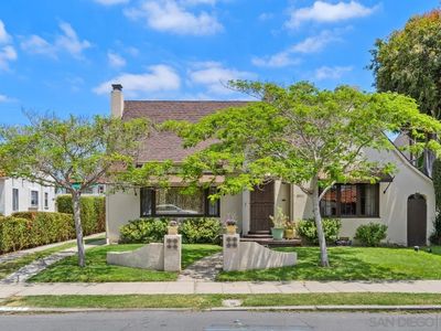 2411 32nd St, San Diego, CA, 92104